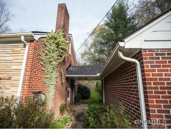 2102 WALNUT CREEK RD - Photo 4