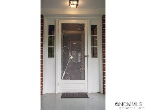 2102 WALNUT CREEK RD - Photo 6