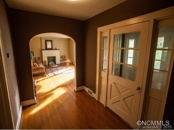 2102 WALNUT CREEK RD - Photo 7