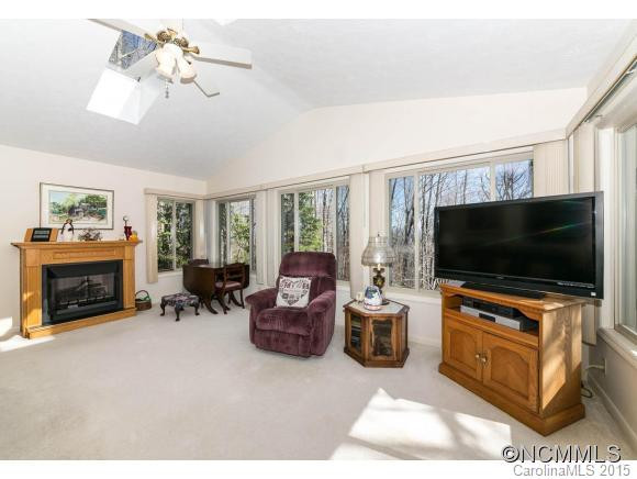 14 Oak Knoll Drive - Photo 13