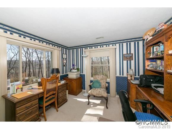 14 Oak Knoll Drive - Photo 17