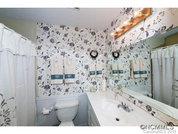14 Oak Knoll Drive - Photo 19