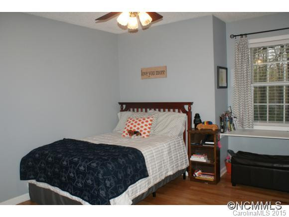 311 Derby Lane - Photo 13