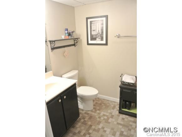 311 Derby Lane - Photo 18