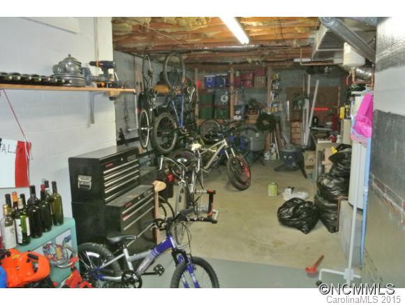 311 Derby Lane - Photo 19