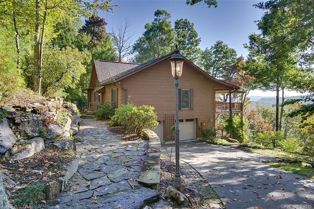 138 East Moytoy