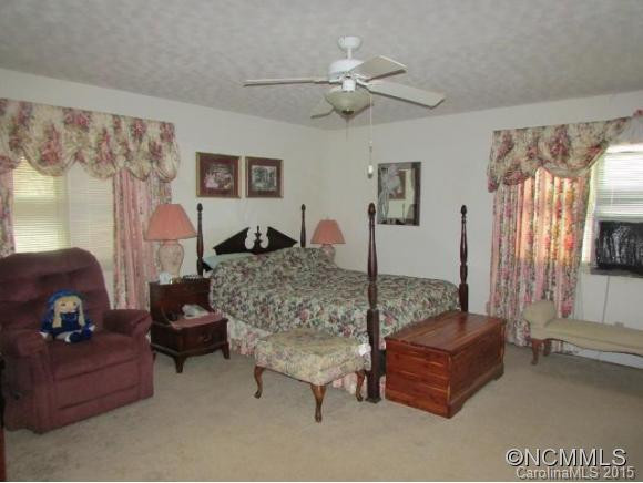 201 Hummingbird Lane - Photo 13