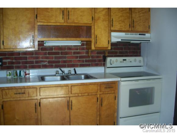 377 Macktown Road - Photo 2