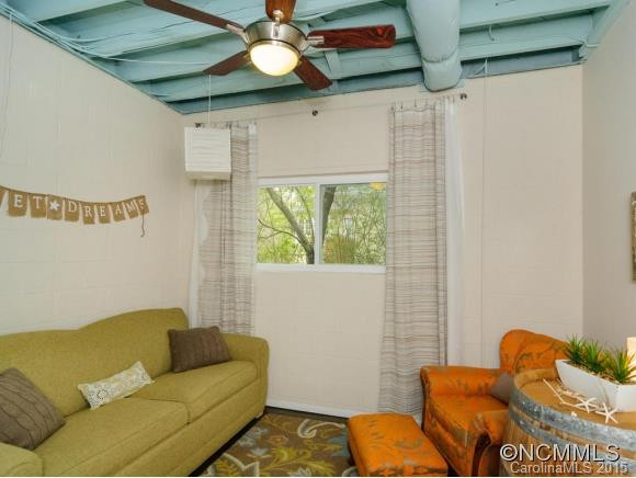 286 Cumberland Ave - Photo 21