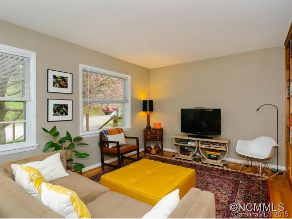 286 Cumberland Ave - Photo 5