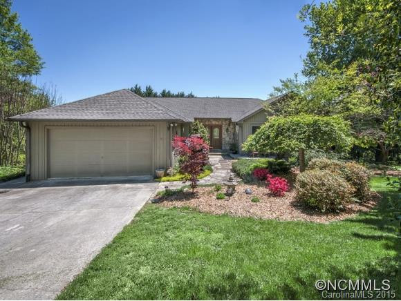 11 BANNERWOOD DRIVE