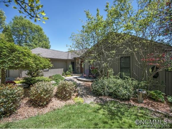 11 BANNERWOOD DRIVE - Photo 2