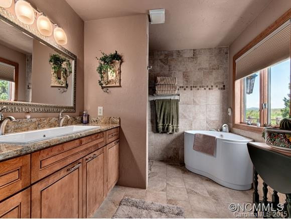 11 BANNERWOOD DRIVE - Photo 16