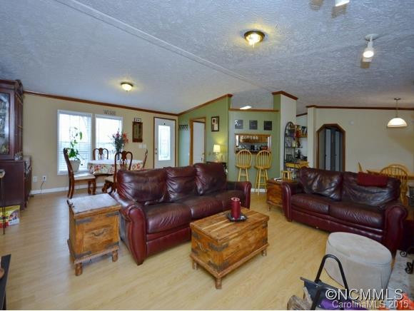 167 BEAR ROCK ROAD - Photo 4