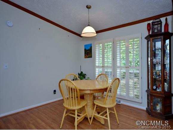 167 BEAR ROCK ROAD - Photo 7