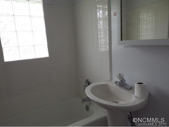 266 Avery Creek Road - Photo 7