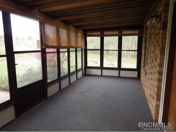 266 Avery Creek Road - Photo 10