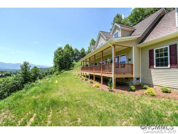 202 Inverness Drive - Photo 2