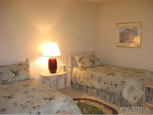 117 Running Fox Road - Photo 19