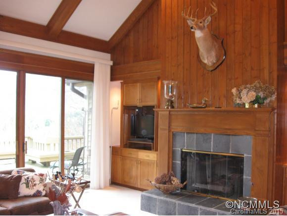 117 Running Fox Road - Photo 3