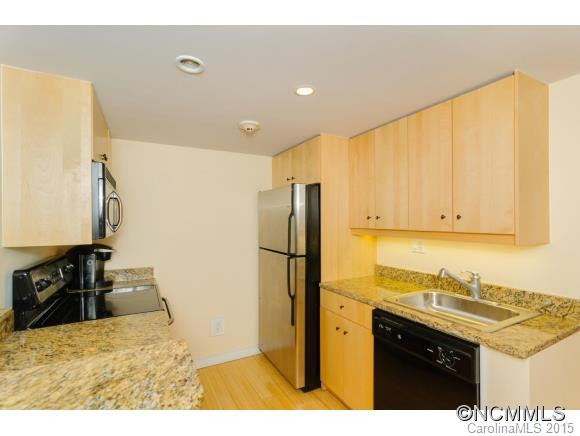 37 Hiawassee Street W 204 - Photo 11