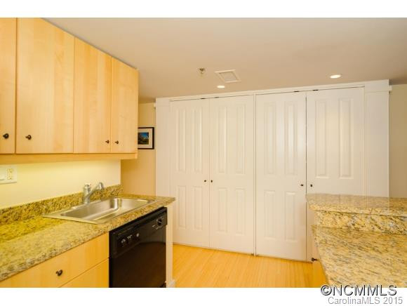 37 Hiawassee Street W 204 - Photo 12