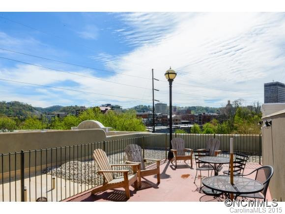 37 Hiawassee Street W 204 - Photo 18