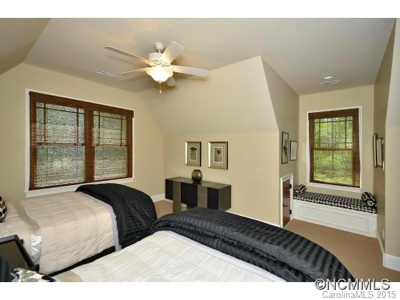 20 Whispering Bells Ct. - Photo 16