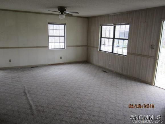 4660 Maple Creek Rd - Photo 5