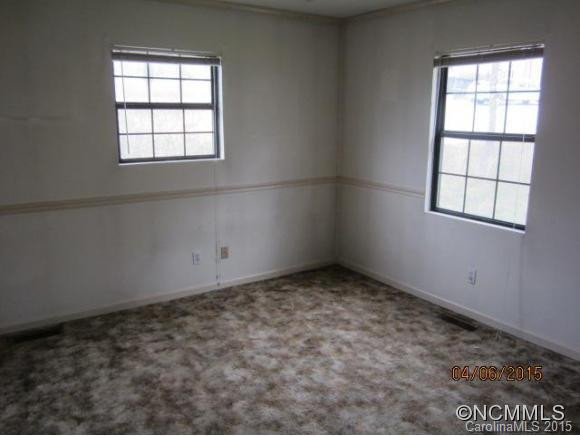4660 Maple Creek Rd - Photo 7