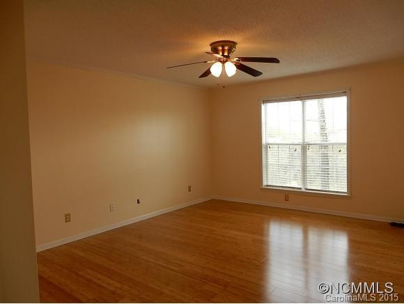 324 Windy Ridge Drive - Photo 4