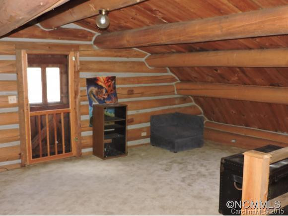 321 A&w Lane - Photo 10