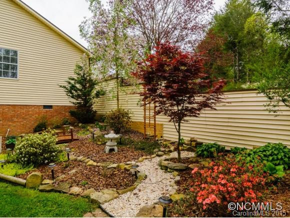 138 Exeter Court - Photo 20