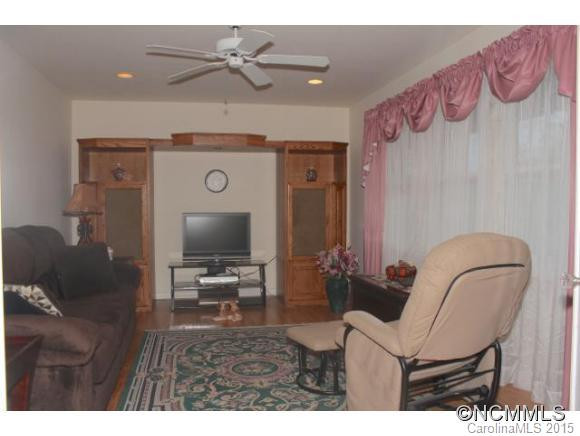 181 Brookwood Drive - Photo 11