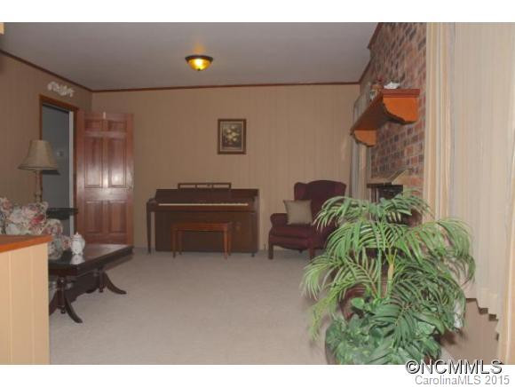 181 Brookwood Drive - Photo 9