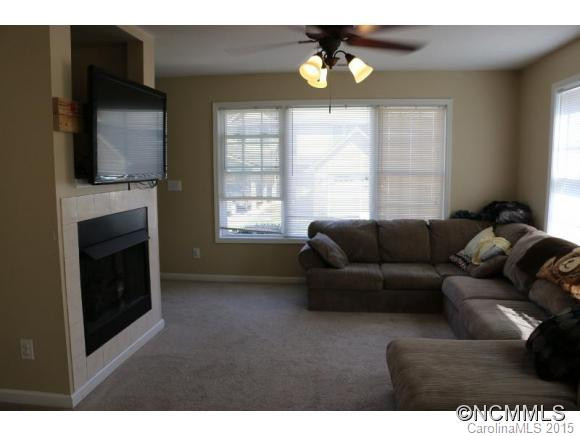 36 Rotunda Circle - Photo 2