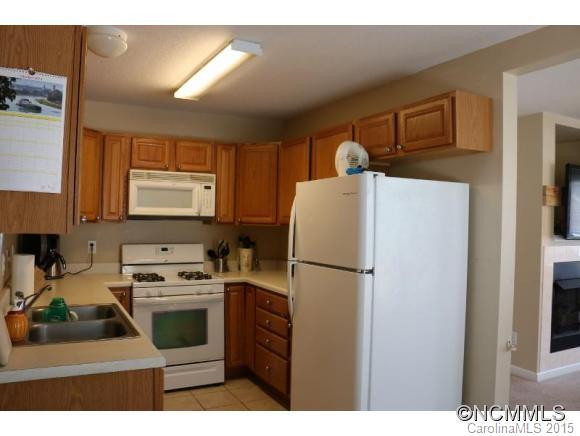 36 Rotunda Circle - Photo 3
