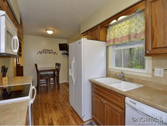 56 TIPPERARY DRIVE - Photo 4