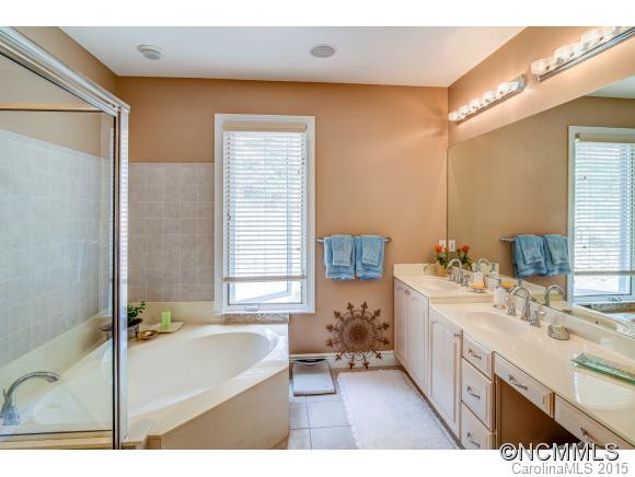 111 Disosway Street - Photo 11