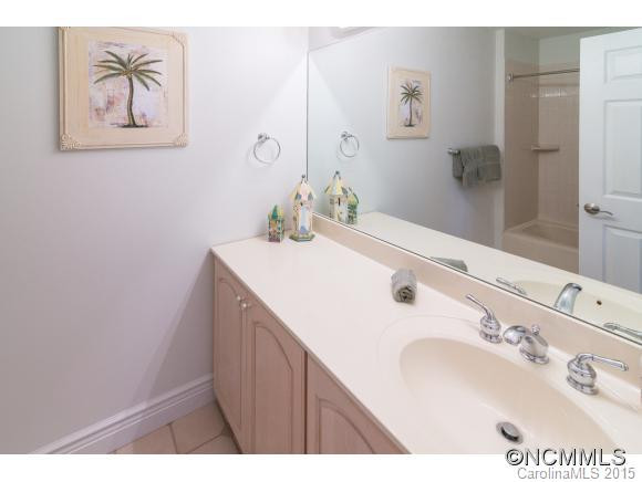 111 Disosway Street - Photo 14