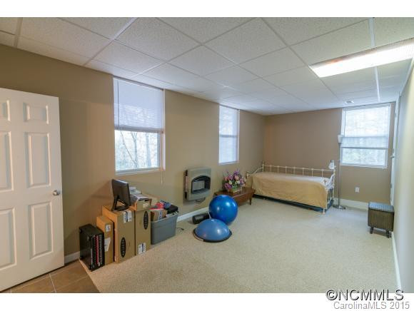 111 Disosway Street - Photo 17
