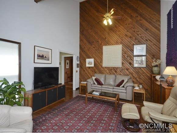 116 PAIT DRIVE - Photo 3