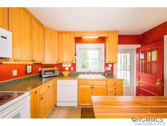 51 Monroe St - Photo 6