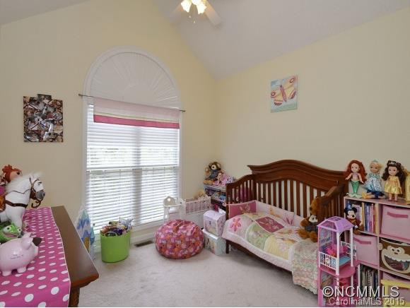 37 JUDITH DRIVE - Photo 16