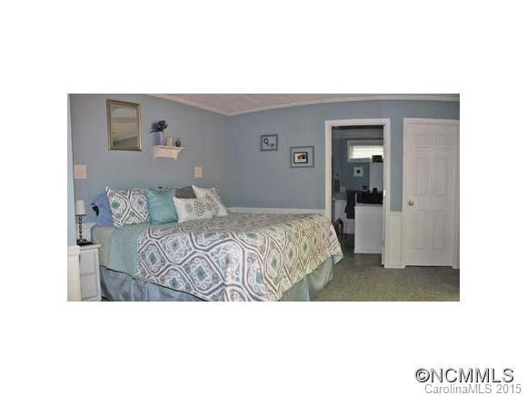 10 Third Street - Photo 16