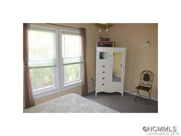 10 Third Street - Photo 22