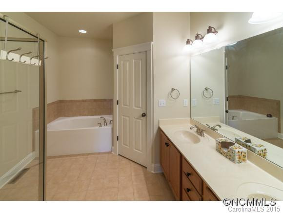 5 North Kaufmann Stone Way - Photo 11