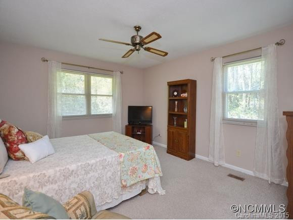 27 Norman Road - Photo 5