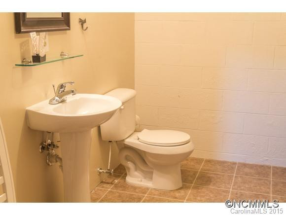 135 Terrace Drive - Photo 14