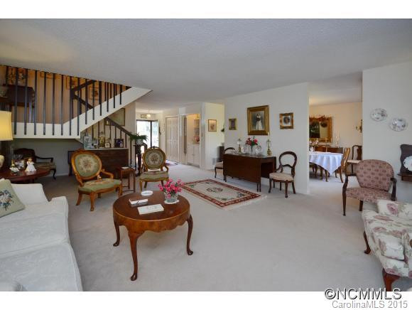 503 Crowfields Lane - Photo 4